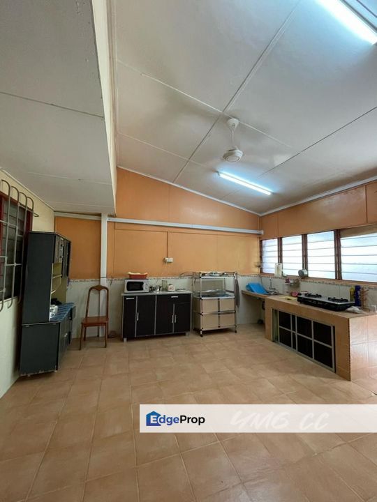 Teluk Gadong Taman Gembira Klang 1-Storey 22x85 Basic Unit Good Condition , Selangor, Klang