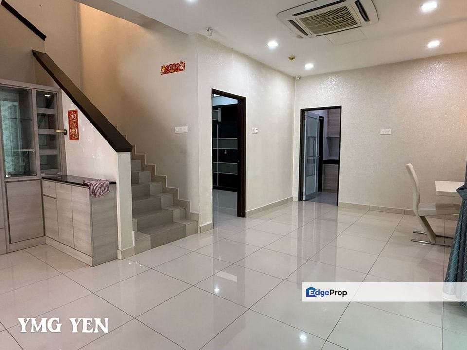 Bandar Parkland 2-Storey Semi-D 32x65 Renovated Good Conditon , Selangor, Klang