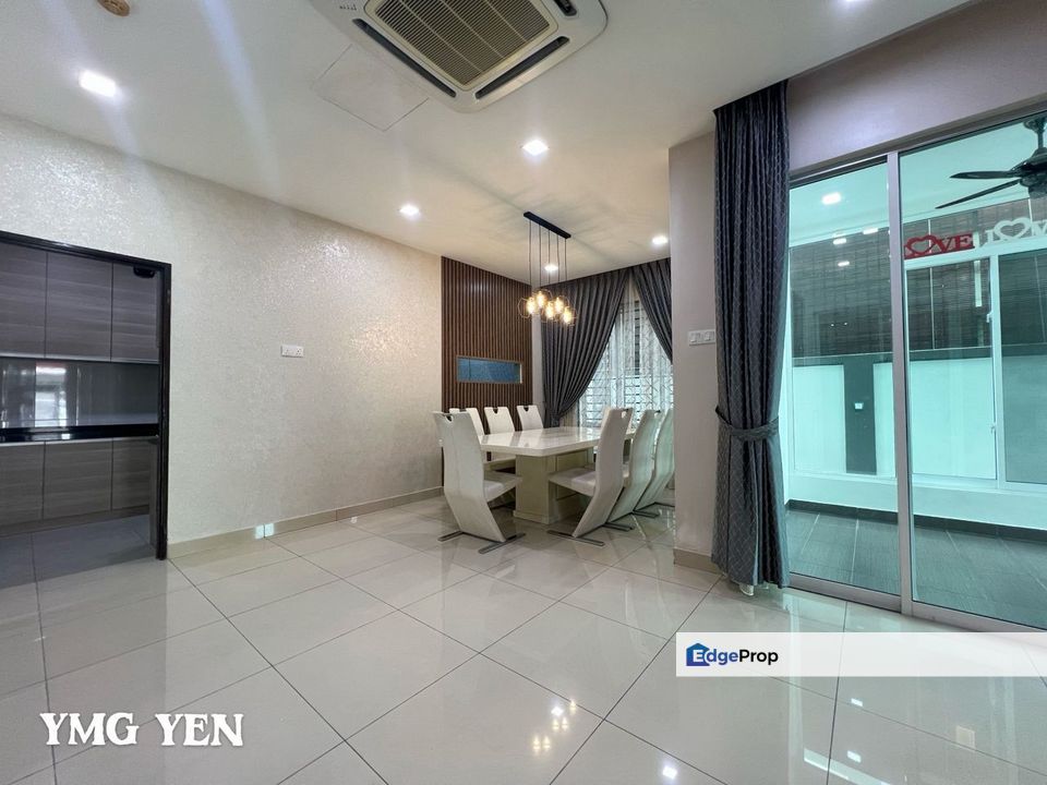 Bandar Parkland 2-Storey Semi-D 32x65 Renovated Good Conditon , Selangor, Klang