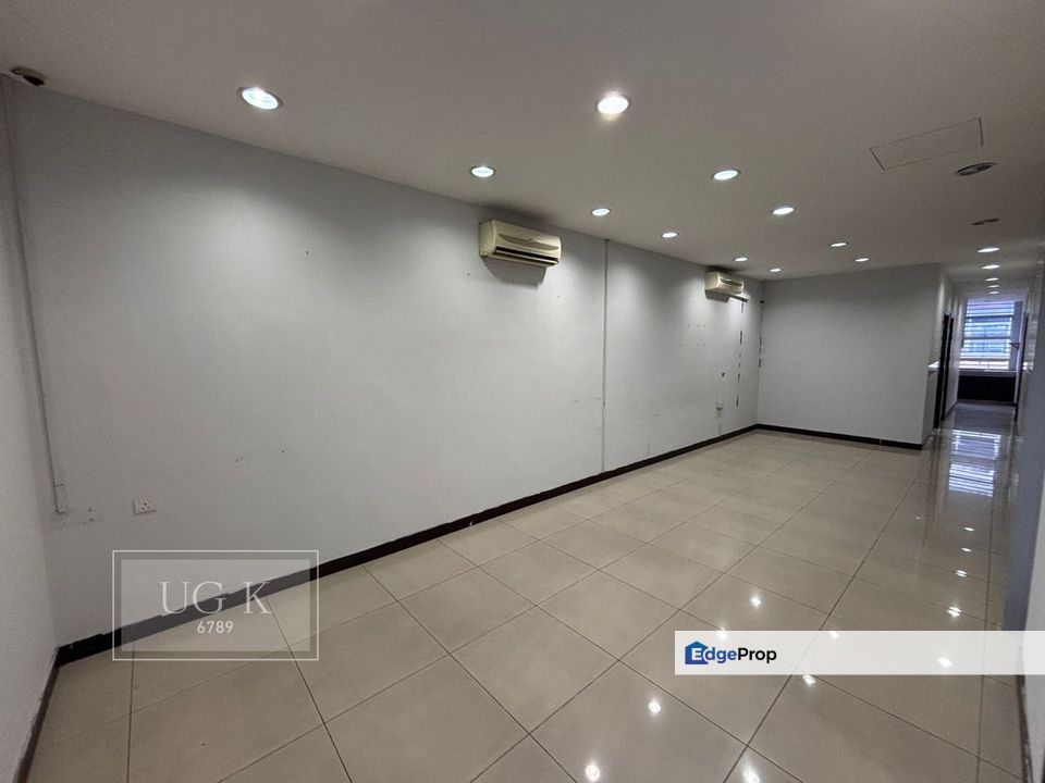 Bayu Tinggi Jalan Bayu Tinggi 7 2nd Floor Office Renovated Facing Mainroad , Selangor, Klang