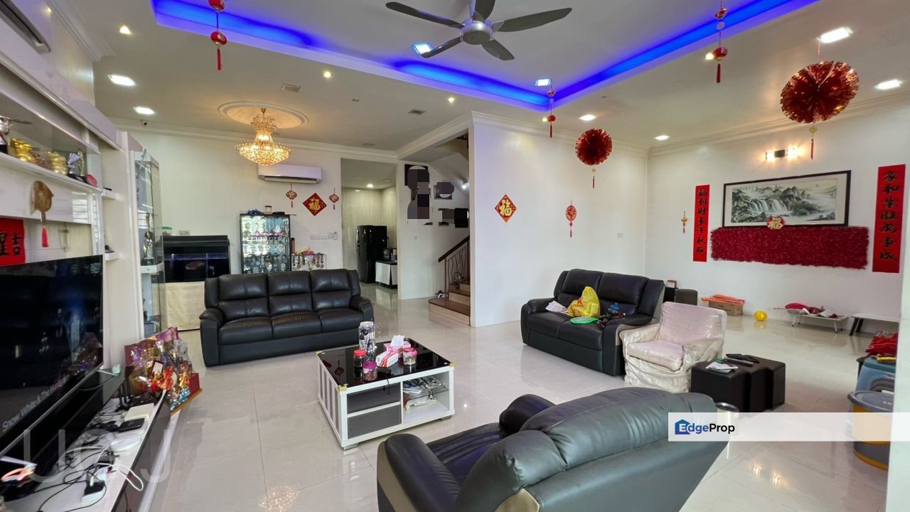 Batu Belah Klang 2-Storey Semi-D Extended Good Condition, Selangor, Klang