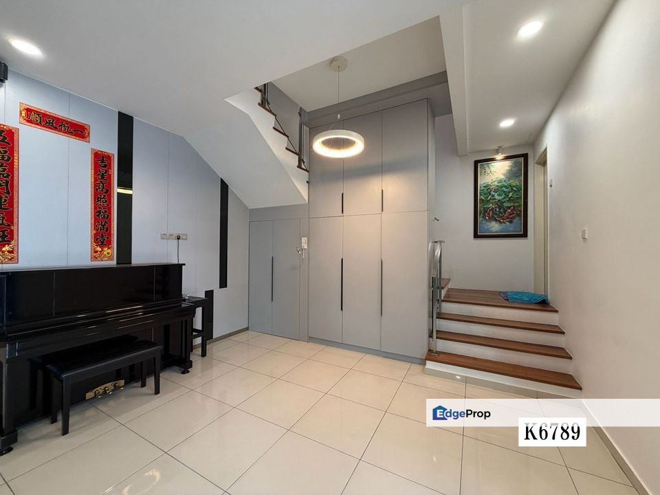 D'Laman Greenville 2-Storey Semi Detached 40x80 Renovated Extended Ready Move In TipTop Condition, Selangor, Klang