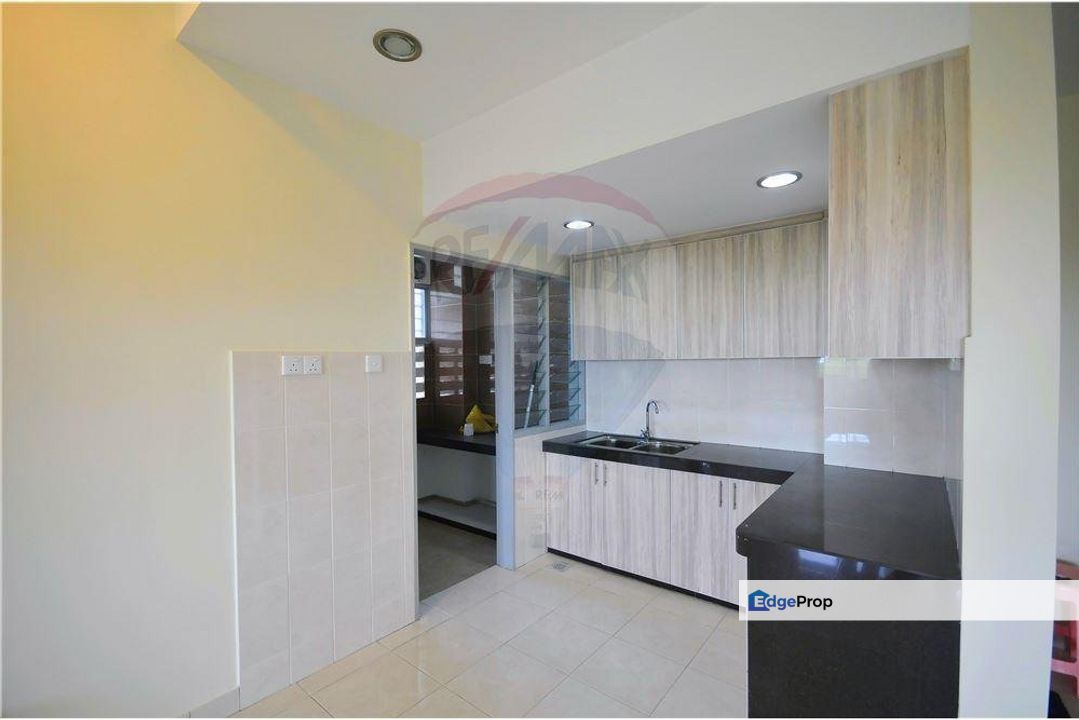 LAGOON SUITES AT KOTA KEMUNING FOR RENT, Selangor, Kota Kemuning