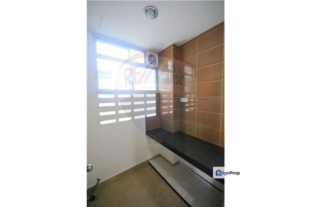 LAGOON SUITES AT KOTA KEMUNING FOR RENT, Selangor, Kota Kemuning