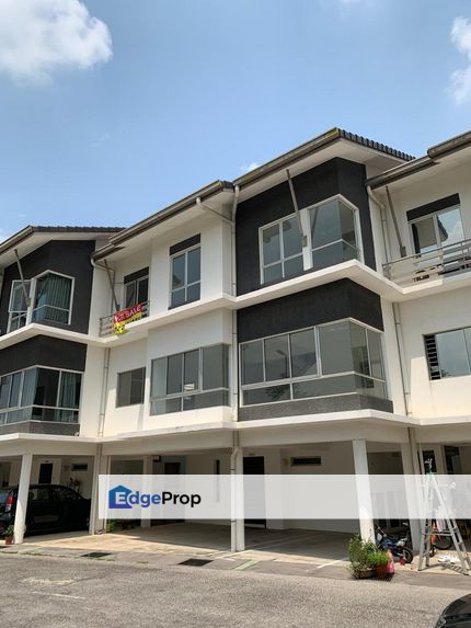 LAGOON RESIDENCES TOWNHOUSE @ KOTA KEMUNING, Selangor, Kota Kemuning