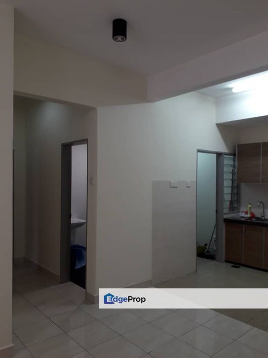 LAGOON SUITES AT KOTA KEMUNING FOR RENT, Selangor, Kota Kemuning