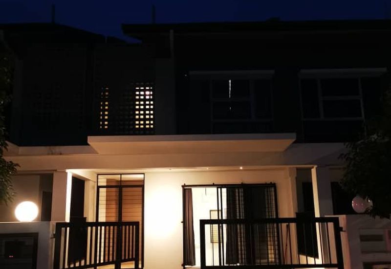 Penduline @ Bandar Rimbayu