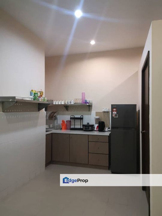 PRESINT ALAMI SHOPOFFICE AT SEKSYEN 13 SHAH ALAM , Selangor, Shah Alam