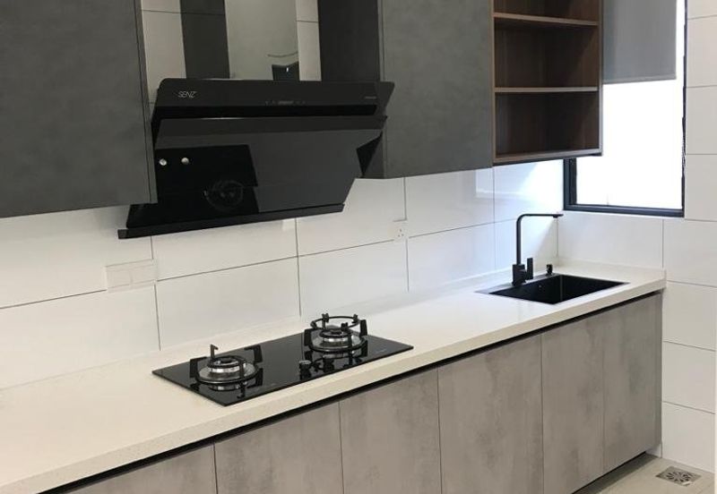 SUPERLINK DOUBLE STOREY  AT TWENTYFICE 7 FOR RENT 