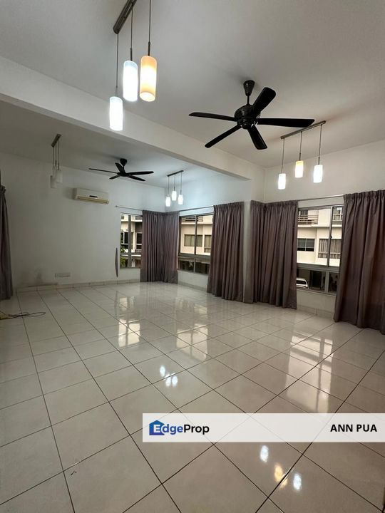 LAGOON RESIDENCE 3 STOREY TOWNHOUSE FOR SALE, Selangor, Kota Kemuning