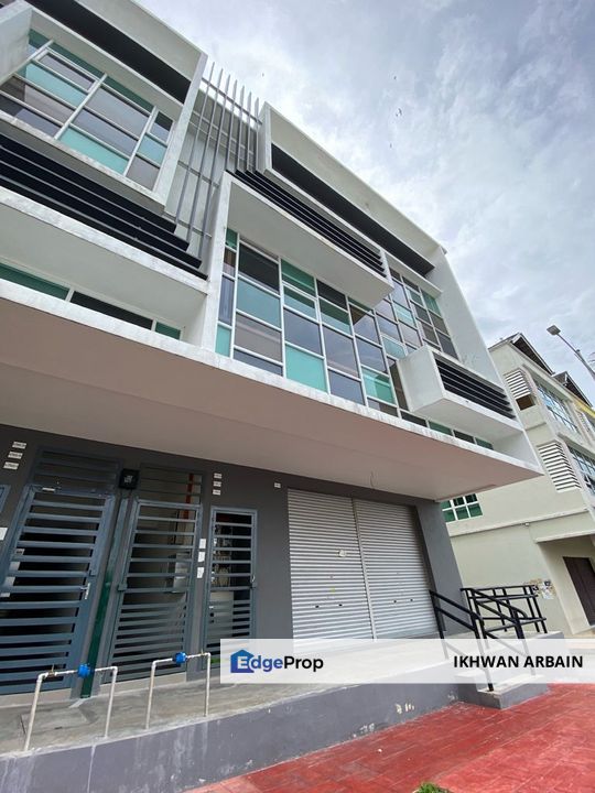 End Lot 3 Sty Shoplot Pju 5 Kota Damansara For Sale Rm3 766 600 By Ikhwan Arbain Edgeprop My