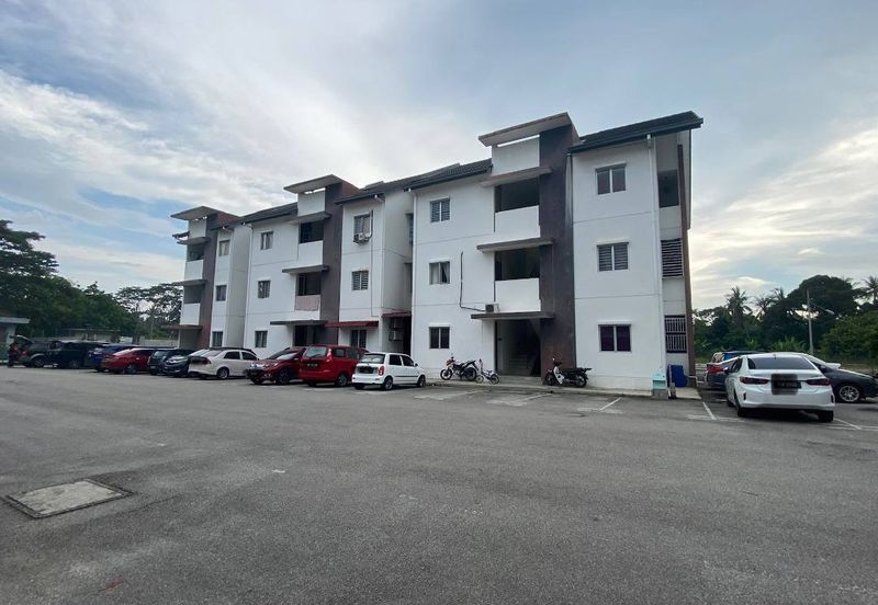 Pinggiran Sungai Buloh