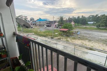 Pinggiran Sungai Buloh