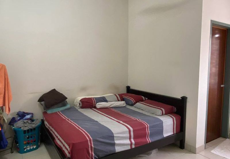 Pinggiran Sungai Buloh