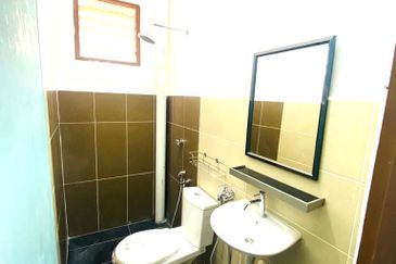 Seksyen 11, Shah Alam