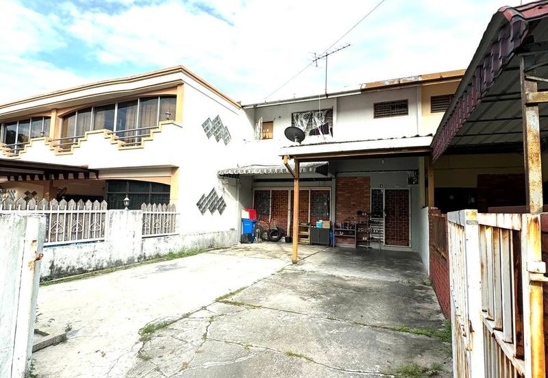 Seksyen 11, Shah Alam