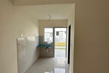 Rumah Teres 2 Tingkat di Ritma Perdana, Bandar Puncak Alam Selangor for sale. 