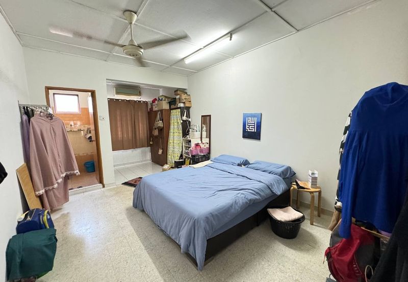 Seksyen 11, Shah Alam