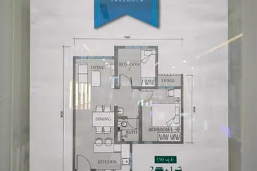 Service Apartment Seiring Damaisuria, Bukit Subang, Selangor for sale. 