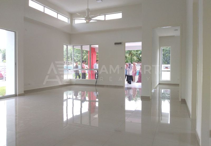 Pulau Indah ( Pulau Lumut )