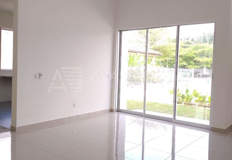 Pulau Indah ( Pulau Lumut )