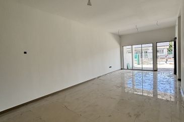 Pulau Indah ( Pulau Lumut )