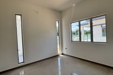 Pulau Indah ( Pulau Lumut )