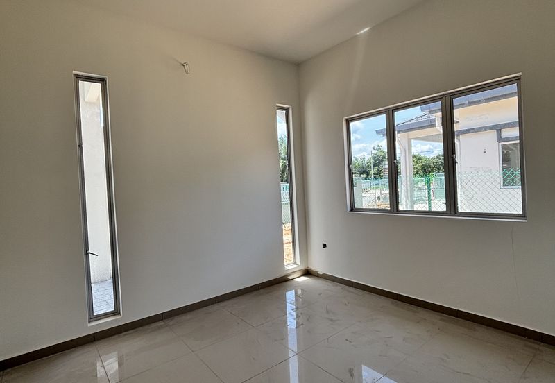 Pulau Indah ( Pulau Lumut )