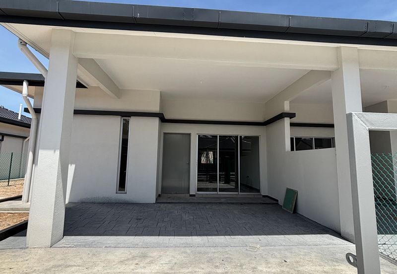 Pulau Indah ( Pulau Lumut )