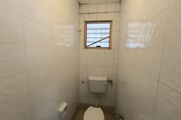 Pangsapuri Kiambang, Bukit Subang