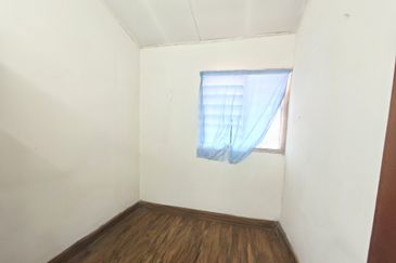 Bandar Menjalara (Desa Seri Mahkota)