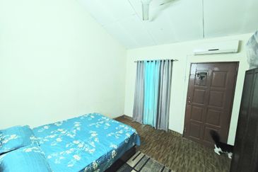 Bandar Menjalara (Desa Seri Mahkota)