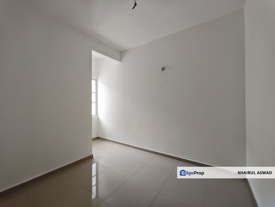 Kampung Lombong, Shah Alam, Selangor Rumah Teres 2 Tingkat for sale. , Selangor, Shah Alam