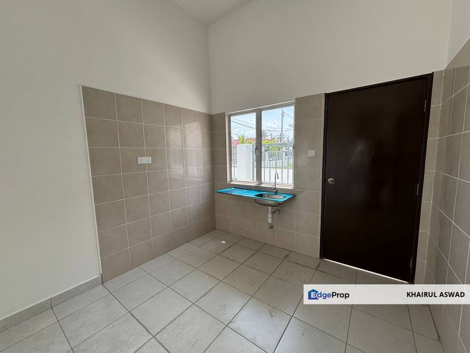 Taman Sementa Jaya, Klang, Sealngor Rumah Teres 1 Tingkat di Lapis 4 Sementa, Kapar Klang for sale., Selangor, Klang