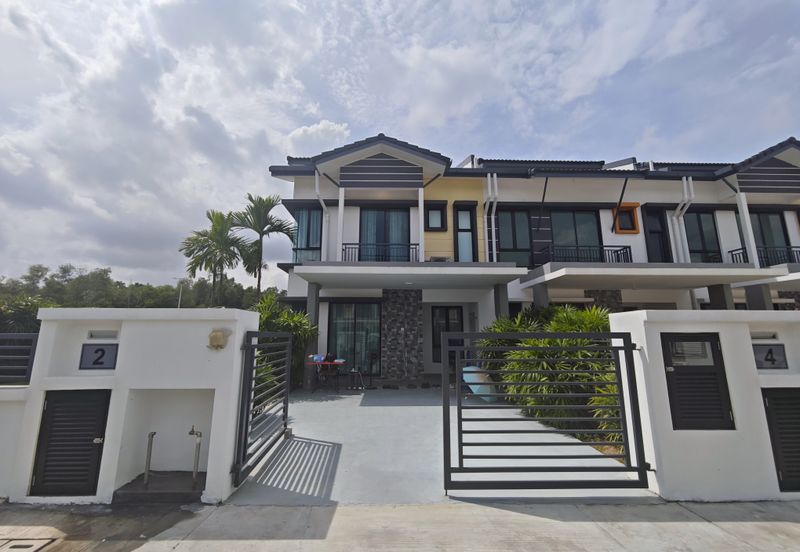 Kota Puteri, Batu Arang