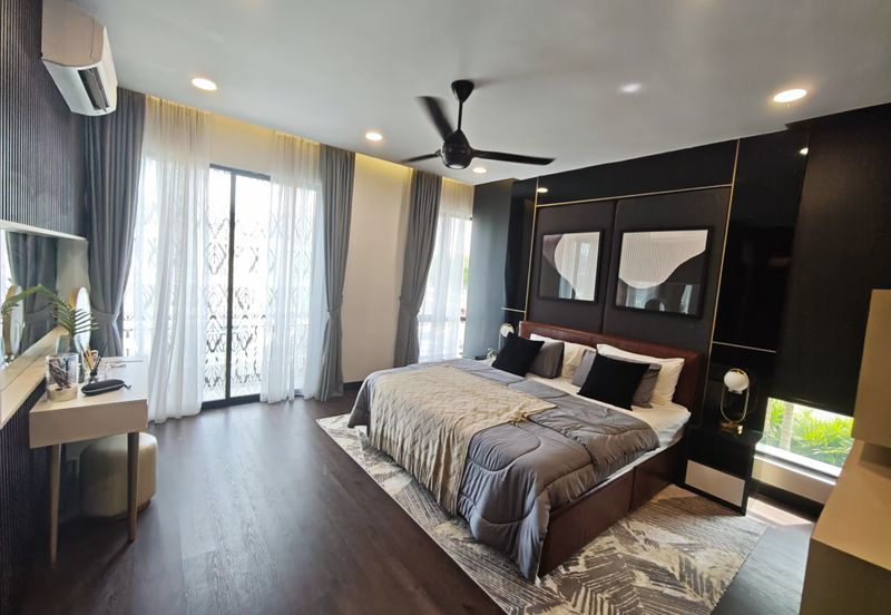 Kota Puteri, Batu Arang