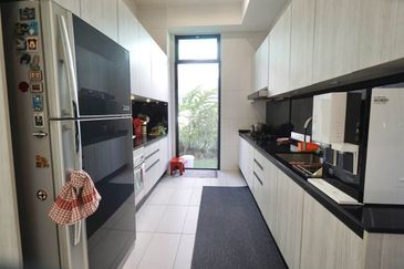 3 Storey Bungalow With Lift Sejati Residences Cyber 9 Cyberjaya For Sale 