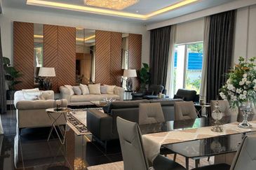 3 Storey Bungalow The Ridgewood Desa Parkcity Kuala Lumpur For Sale