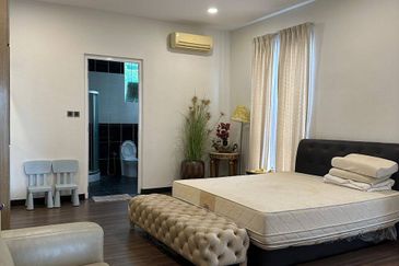 3 Storey Bungalow The Ridgewood Desa Parkcity Kuala Lumpur For Sale