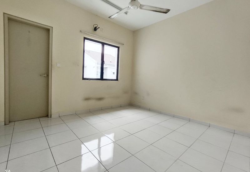 Laman Delfina @ Nilai Impian