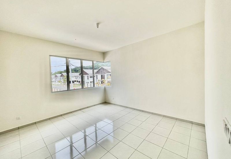 Bandar Baru Salak Tinggi