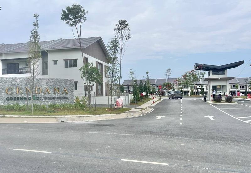 Bandar Baru Salak Tinggi