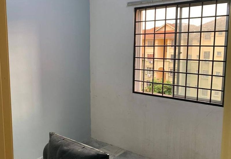 Astana Alam Apartment