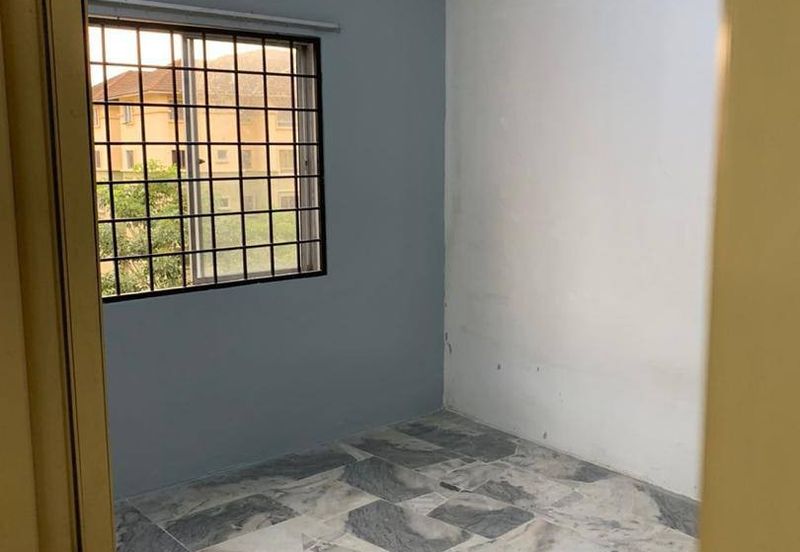 Astana Alam Apartment