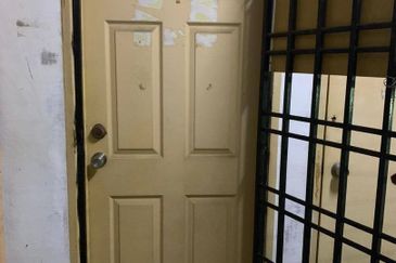 Astana Alam Apartment