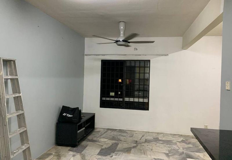 Astana Alam Apartment