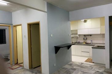 Astana Alam Apartment