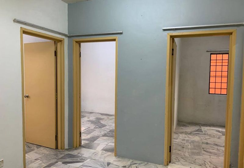 Astana Alam Apartment