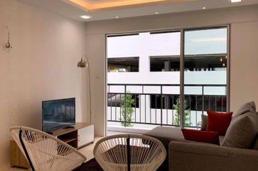 Puncak Hijauan (Hijauan Heights)