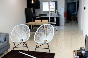 Puncak Hijauan (Hijauan Heights)